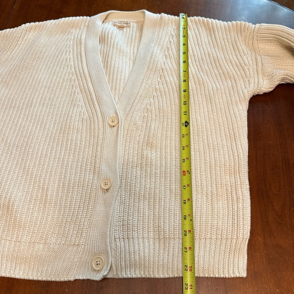 Tradlands Shelter Cardigan in Birch Size S - Picture 7 of 7